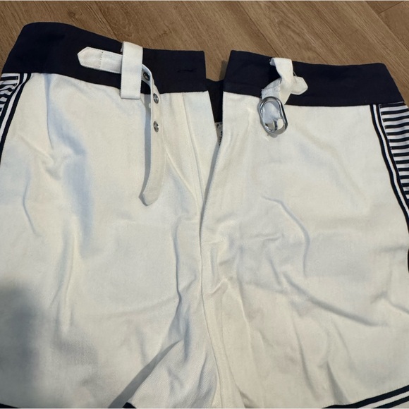 The Upside Racer Short - Picture 11 of 16